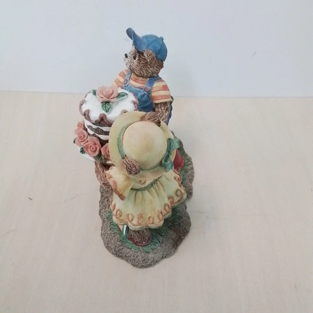 Fitz and Floyd Honeybourne Hollow You Take The Cake‎ Bears Figurine